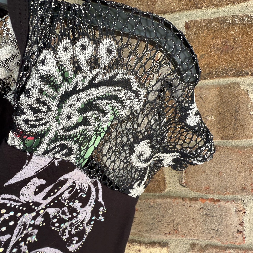 Black and White Embellished Top - Picture 4 of 8